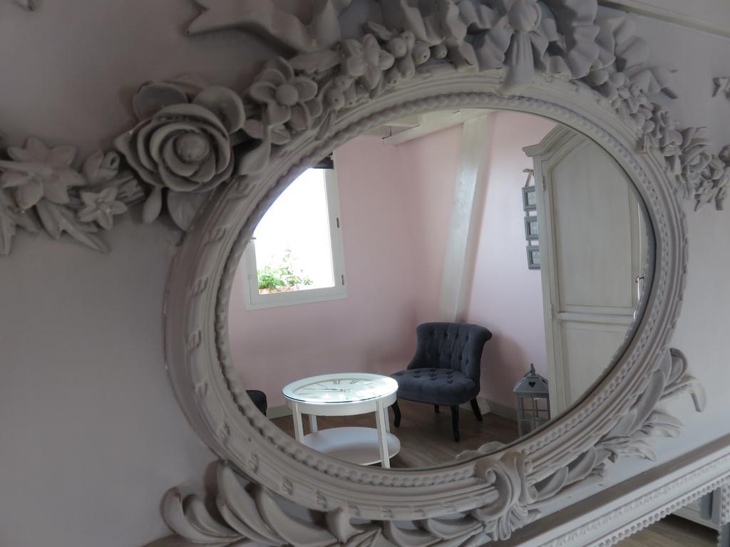 ホテルラ メゾン シュー レ ヌアージュ Saint-Christophe  部屋 写真